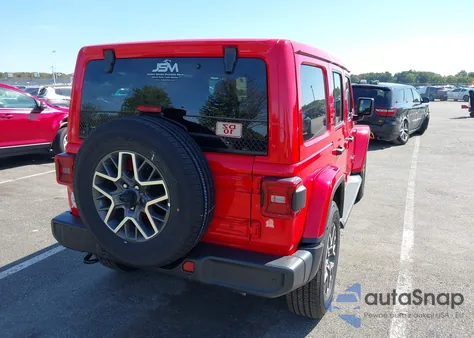 2025 Jeep Wrangler 4-Door Sahara 4X4 из США, поврежденный, VIN 1C4PJXEN8SW502960